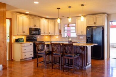 5155 Gillespie Bridge-04