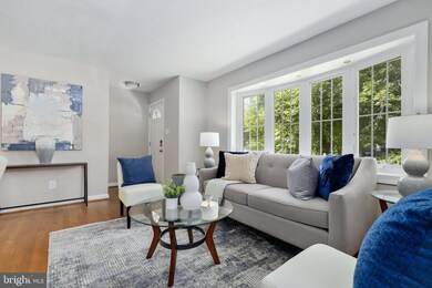 13307 Parkland Dr, Rockville, MD 20853 - photo 3