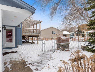 1491 Roundhouse Cir, Shakopee, MN 55379 - photo 3