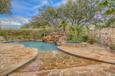 19012 Chimney Creek Rd, Helotes, TX 78023 - photo 4