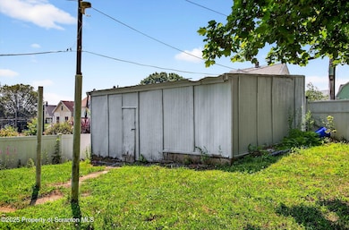 548 N Church St, Hazleton, PA 18201 - photo 6