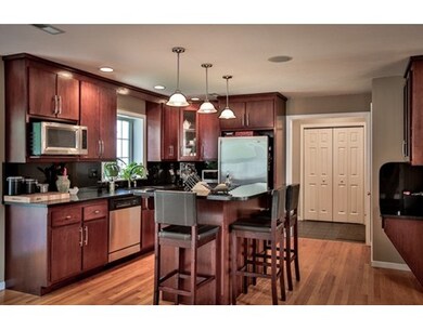 4 Laurel Ln, Upton, MA 01568 - photo 4