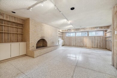 355 Tealwood Dr, Houston, TX 77024 - photo 6