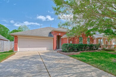 18014 Willow Cliff Ln, Cypress, TX 77433 - photo 3