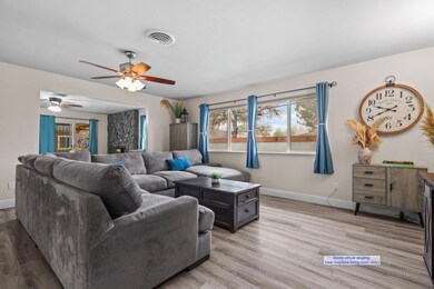 2850 Oakview Dr, Redding, CA 96002 - photo 7