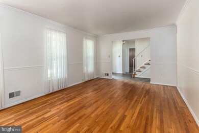 8404 Margo Rd, Lanham, MD 20706 - photo 7