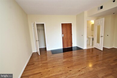 960 Fell St unit 613, Baltimore, MD 21231 - photo 7