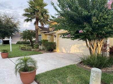 227 Somerset Dr, Davenport, FL 33897 - photo 2