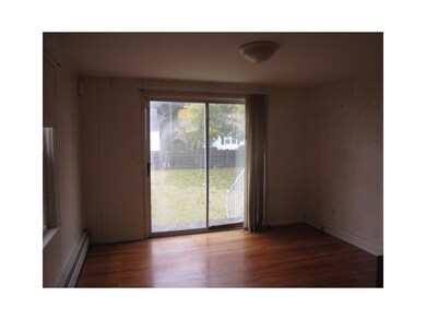 14 Hand St, Pawtucket, RI 02861 - photo 5