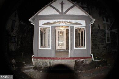 116 W Marshall Rd, Lansdowne, PA 19050 - photo 2