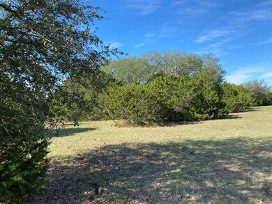 1055 White Bluff Dr, Whitney, TX 76692 - photo 2