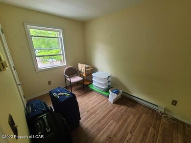 2135 Freedom Way, Pocono Summit, PA 18346 - photo 4