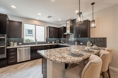 12-web-or-mls-Peach Tree-12