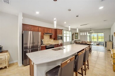 Kitchen Island 