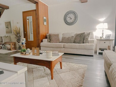 519 S Hancock St, McAdoo, PA 18237 - photo 5