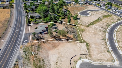 1804 S Division St, Moses Lake, WA 98837 - photo 5