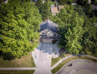 8921 Orchard View Ct, Fort Wayne, IN 46835 - photo 4