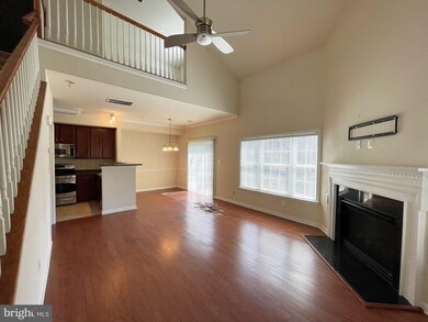 11245 Wortham Crest Cir unit 47, Manassas, VA 20109 - photo 3