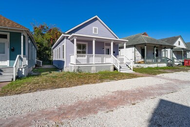 012_1928Redell_front_southView