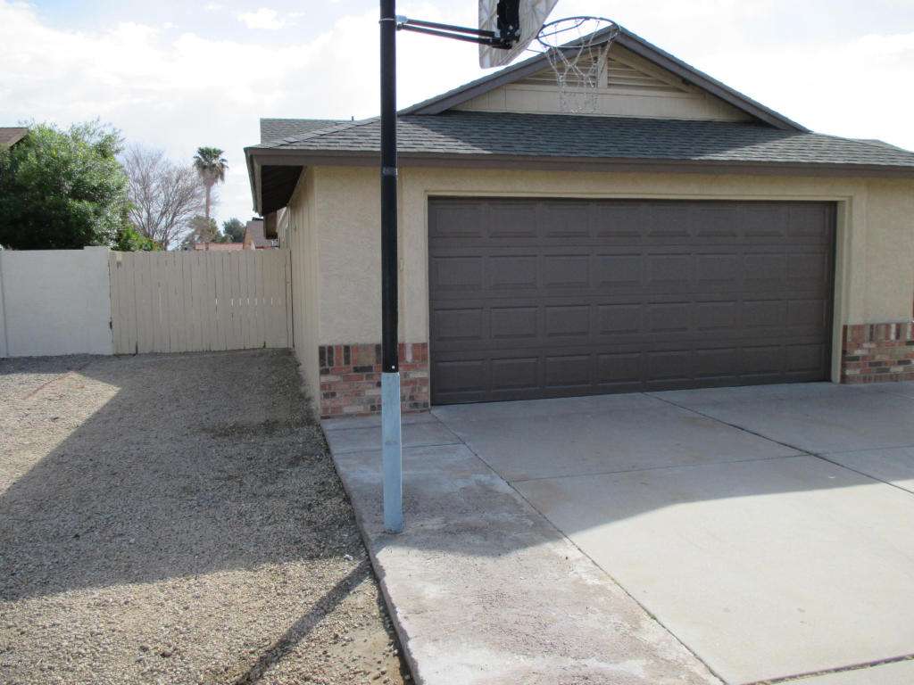 40th Ave 004
