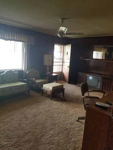 107 W 5th St, Longton, KS 67352 - photo 3