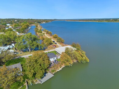 5357 Chief Ct, Granbury, TX 76048 - photo 4