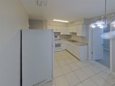 unlisted-address, Brandon, FL 33511 - photo 4