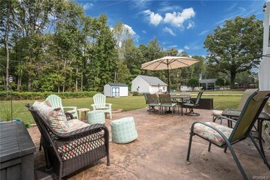 Huge patio that is great for entertaining your gue