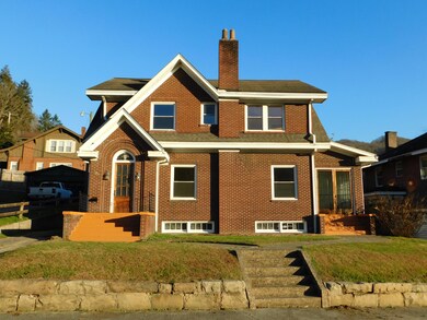 206 N 2nd St, Harlan, KY 40831 - photo 2