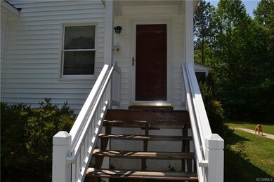 Separate entrance to in law suite
