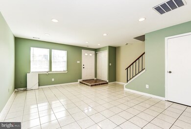 20040 Appledowre Cir, Germantown, MD 20876 - photo 5