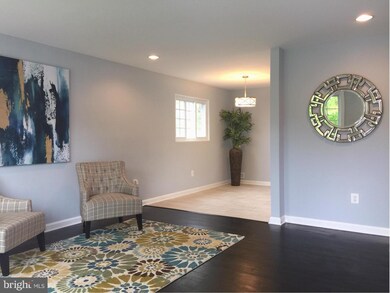 6004 Belle Ct, Hyattsville, MD 20782 - photo 3