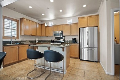 7694 Lisbon Place unit 6, Rancho Cucamonga, CA 91739 - photo 3