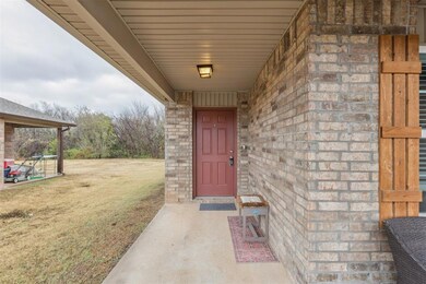 10124 Sussex Place, the Village, OK 73120 - photo 5
