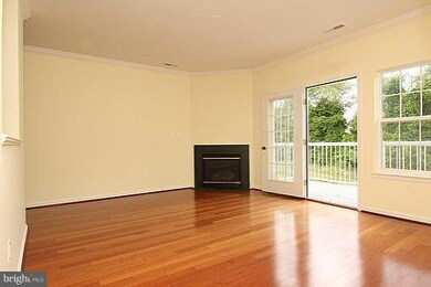 1595 Homeland Dr unit 3D, Sykesville, MD 21784 - photo 6