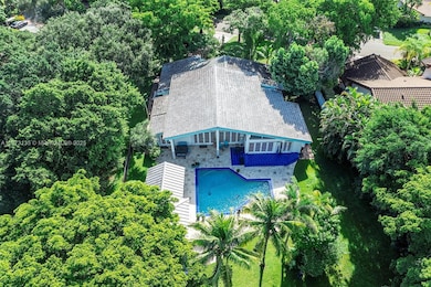 783 W Coco Plum Cir, Plantation, FL 33324 - photo 2