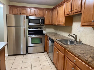 400 New River Rd unit 204, Manville, RI 02838 - photo 4