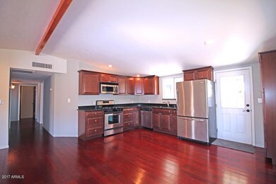 9426 N 17th St, Phoenix, AZ 85020 - photo 3