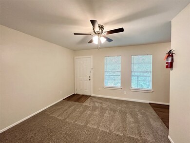 5415 Scott St unit 33, Houston, TX 77021 - photo 4