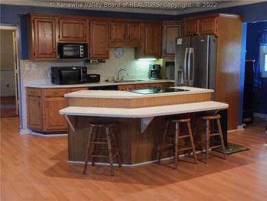 239 Hamon Dr, Scott Depot, WV 25560 - photo 3