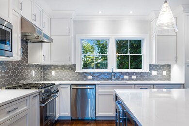 75 Strickland Rd unit E, Cos Cob, CT 06807 - photo 6