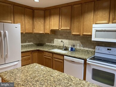 1323 W 10th St, Wilmington, DE 19806 - photo 2