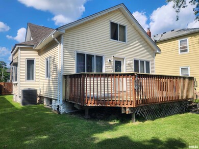 3217 18th Ave, Rock Island, IL 61201 - photo 2