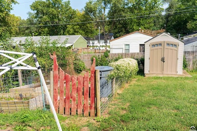 1736 Brook St, Lawrence, KS 66044 - photo 7