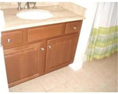 37 Hiawatha Ave unit 2, Waltham, MA 02451 - photo 4