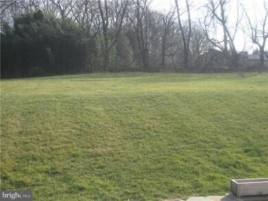 85 Sage Dr, Pottstown, PA 19465 - photo 4