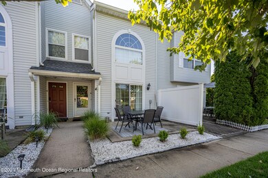 4 Madison Ct, Tinton Falls, NJ 07712 - photo 2