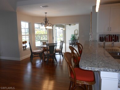 Breakfast Bar and Kitchen Dining Area