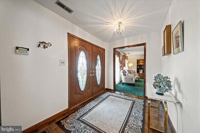 42 Meadowrue Ct, Mount Laurel, NJ 08054 - photo 5