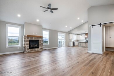 005_1928e540south-29_665